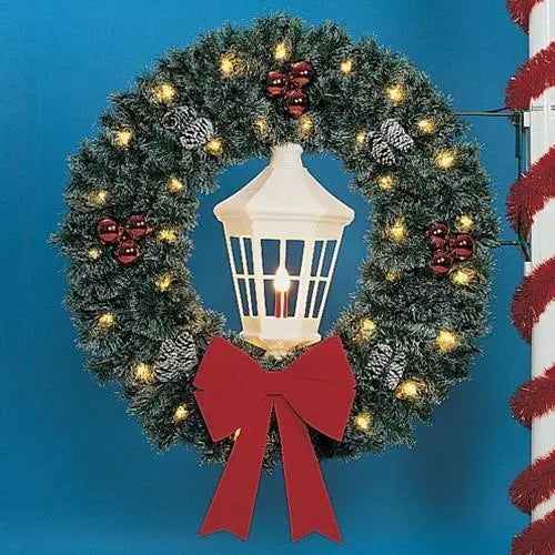 5' Wreath with White Deluxe Lantern